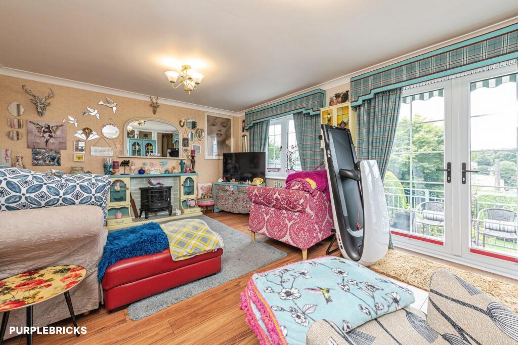 House in Wakefield - More