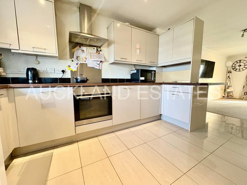 Additional image 7 of Dixons Hill Road, Welham Green