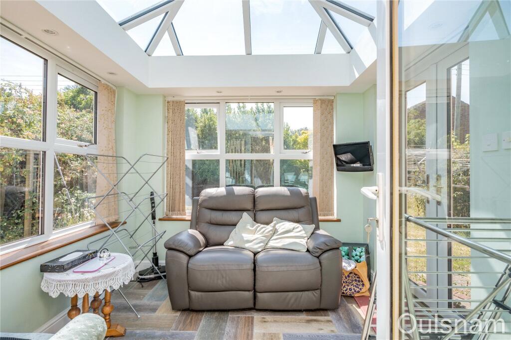 House in Worcester - View 5