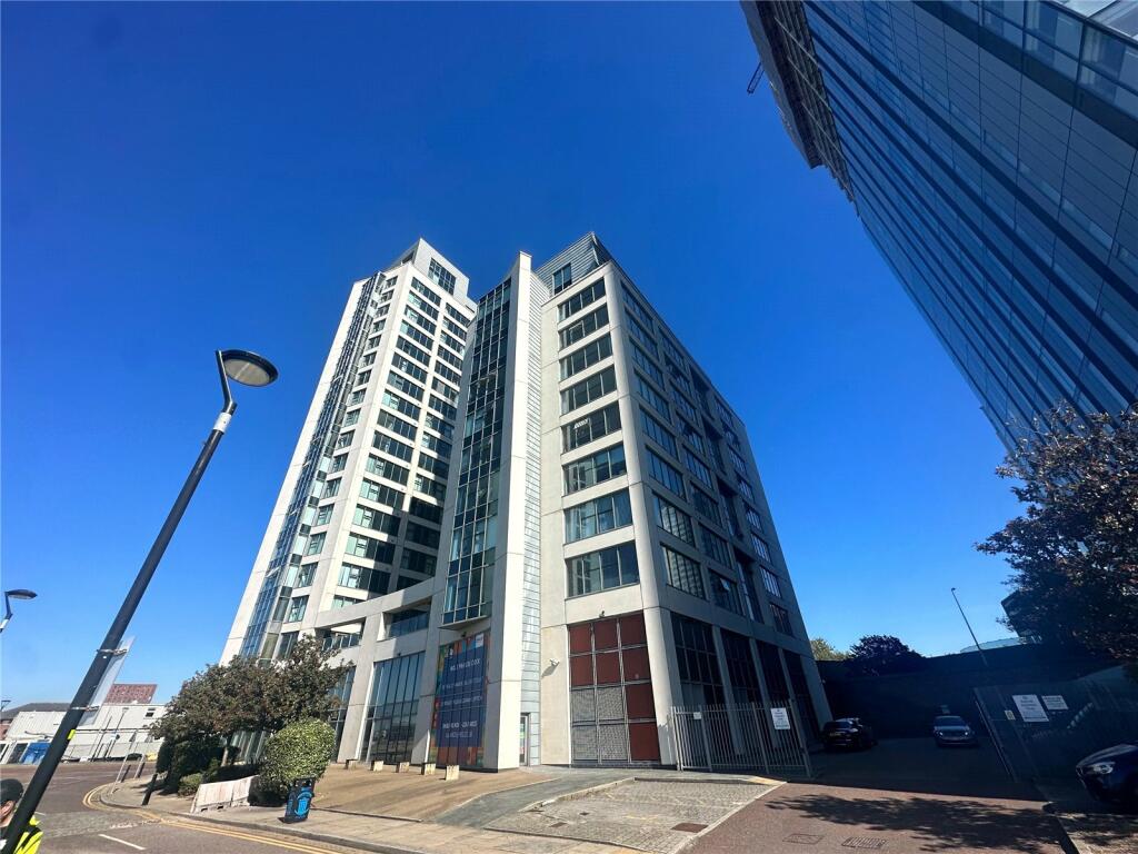 William Jessop Way, Liverpool, Merseyside, L3