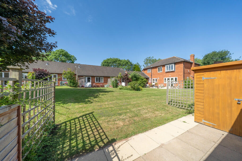 Orchard Court, Tenbury Wells, Worcestershire, WR15 8EZ photo 4
