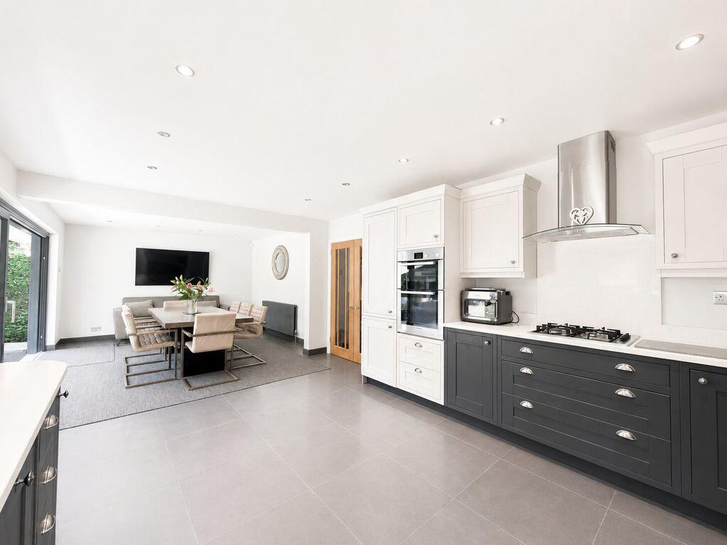 East View Road, Sutton Coldfield - View 2