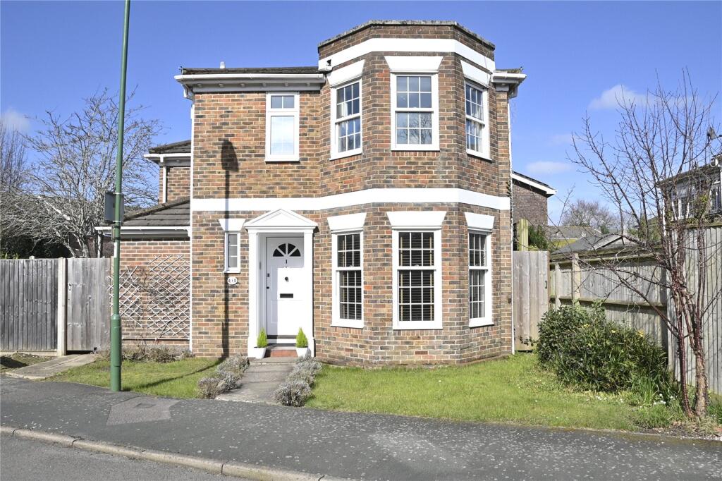 Main image of property: Heathfield Green, Midhurst, West Sussex, GU29