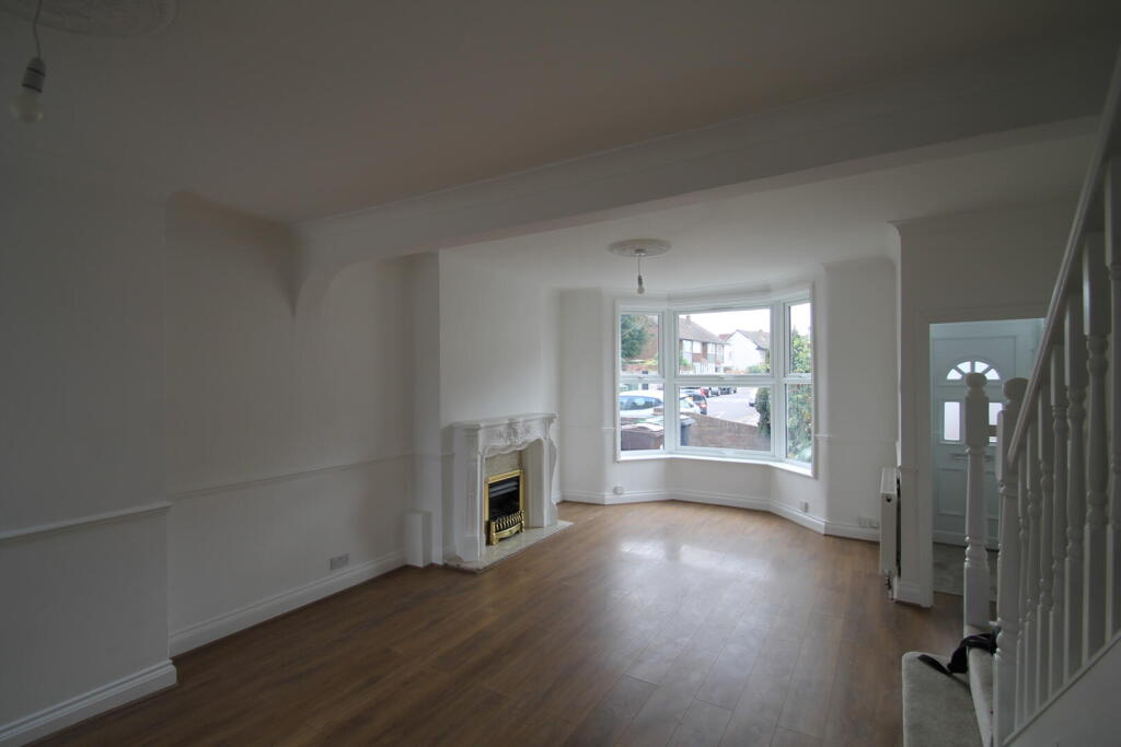 House in Romford - View 3
