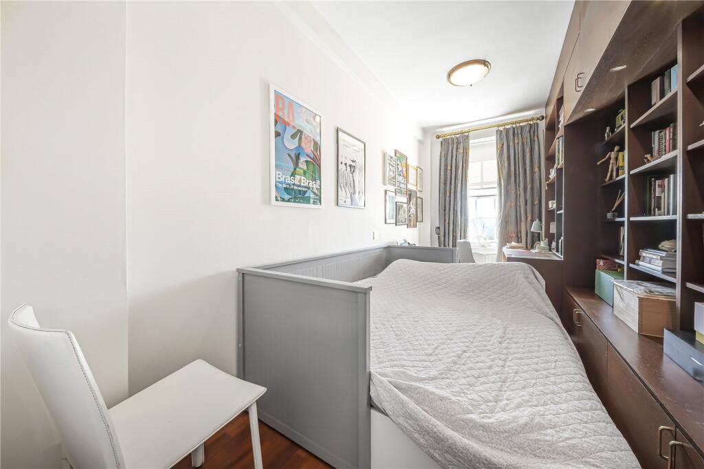 2 bedroom penthouse for rent