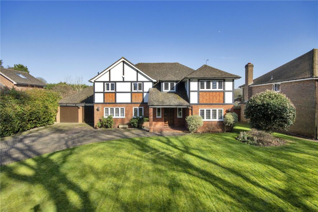 Main image of property: Hunters Walk, Knockholt, Sevenoaks, Kent, TN14