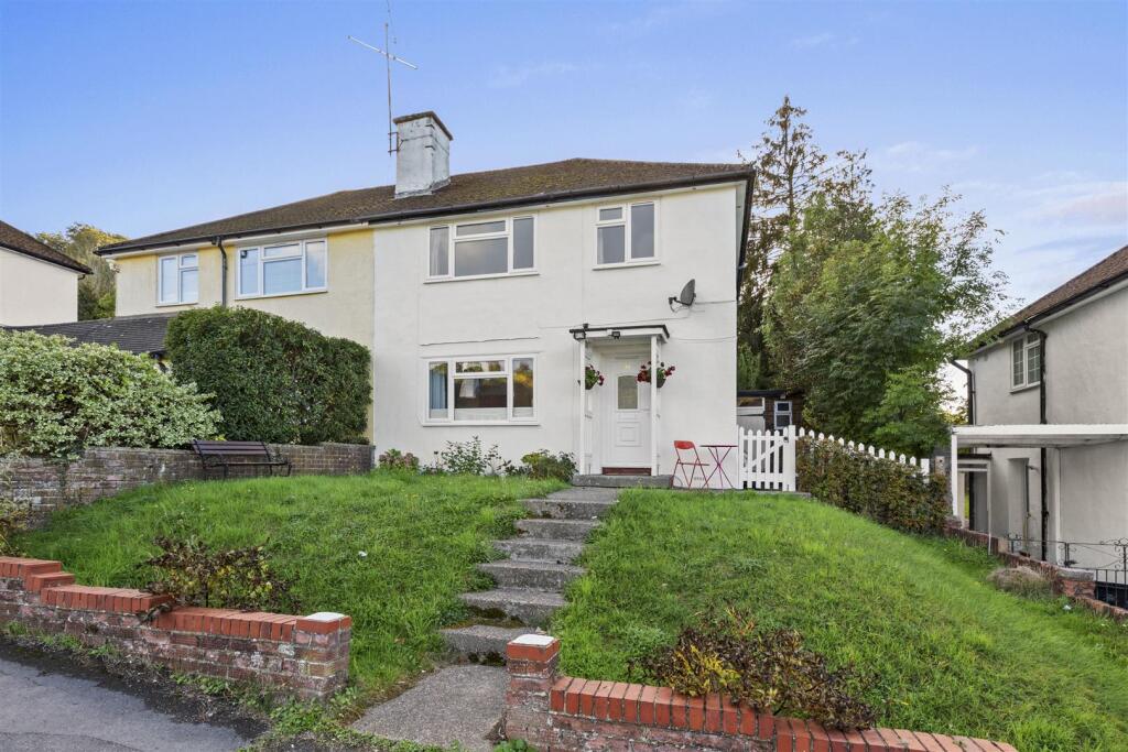 House in Hemel Hempstead - View 3