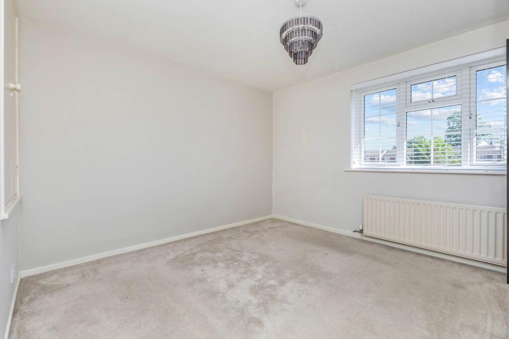 Groombridge Way, Horsham, RH12 - More