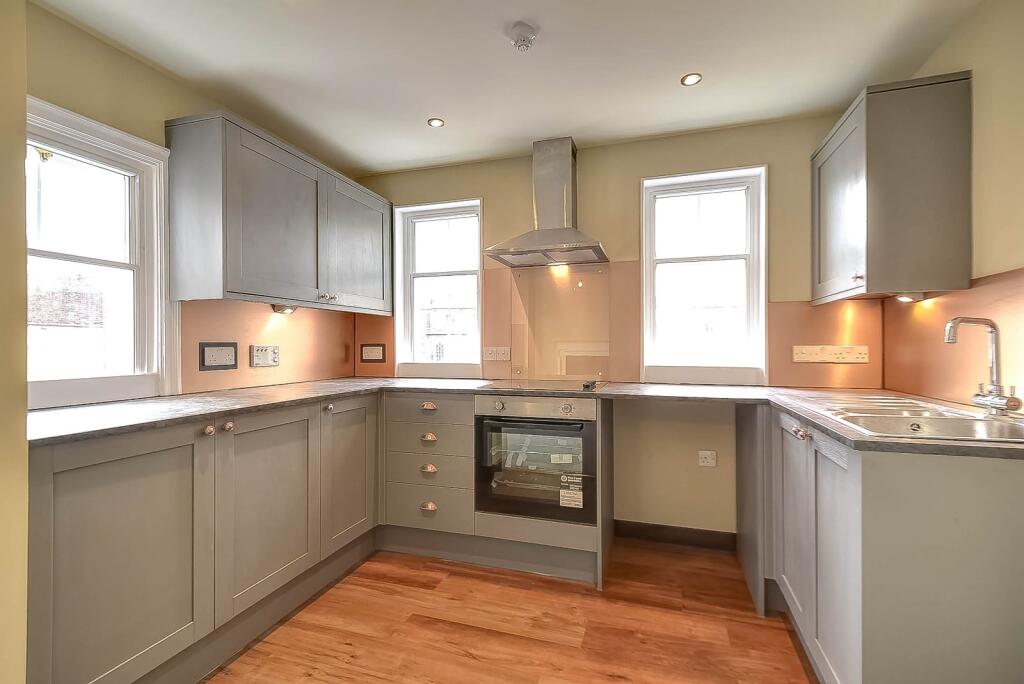 Main image of property: Customs House, 10-13 Whitefriargate, Hull, HU1