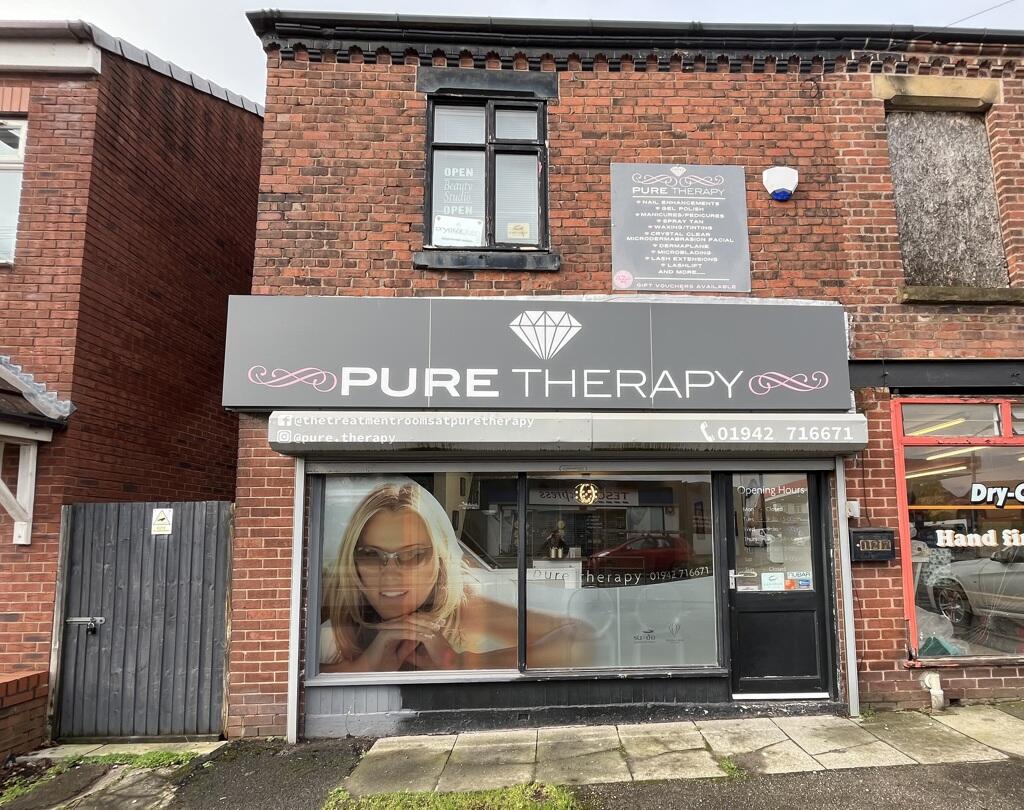 Main image of property: Bolton Road, Ashton-In-Makerfield, Wigan, Lancashire, WN4