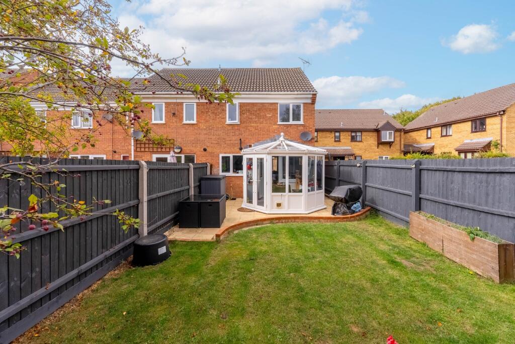 Hudpool, Godmanchester, Huntingdon, Cambridgeshire, PE29 2QR photo 3