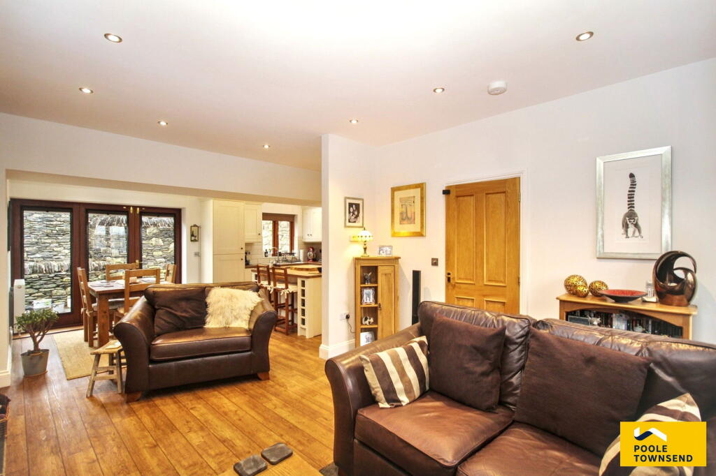 Main image of property: 3 Wilson House, Lindale Grange over Sands