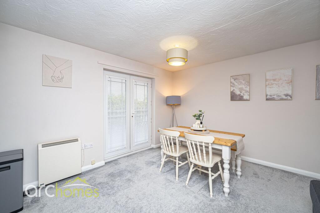 Apartment in Manchester - View 4