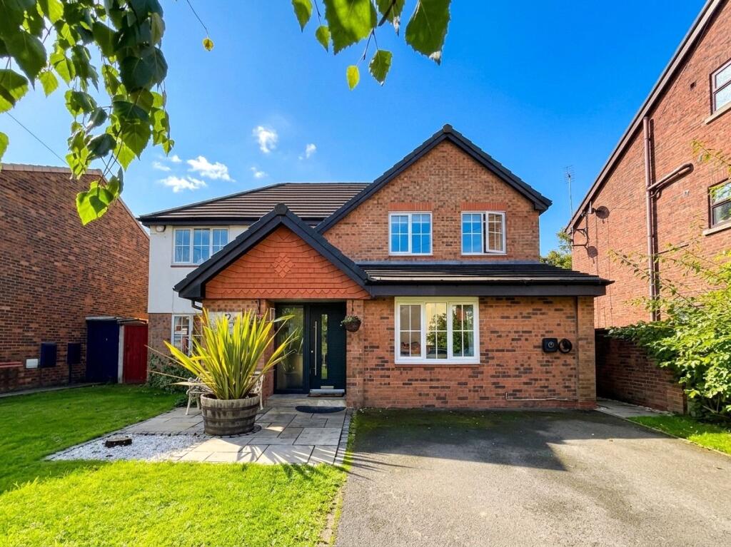 4-bed detached on Glenwyllin Road, Waterloo, L22, £475,000