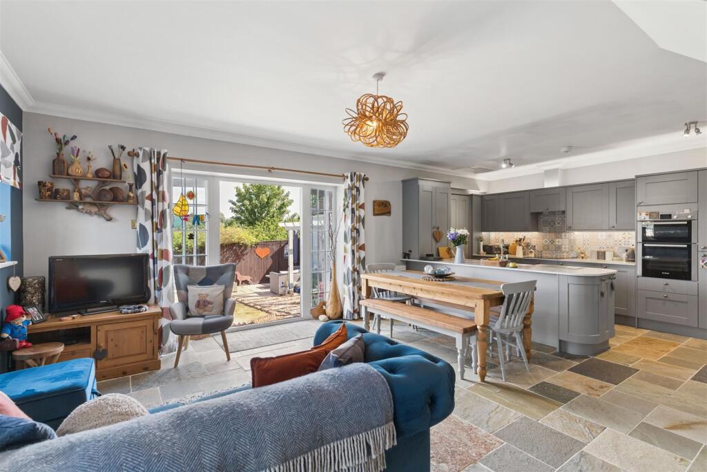 House in Great Brickhill - View 2