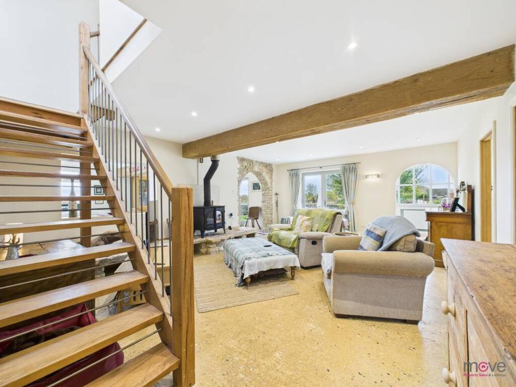 Tobacconist Road, Minchinhampton, GL6 photo 4