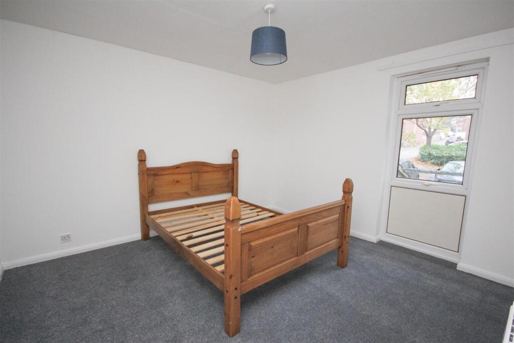 House in Northampton - View 5