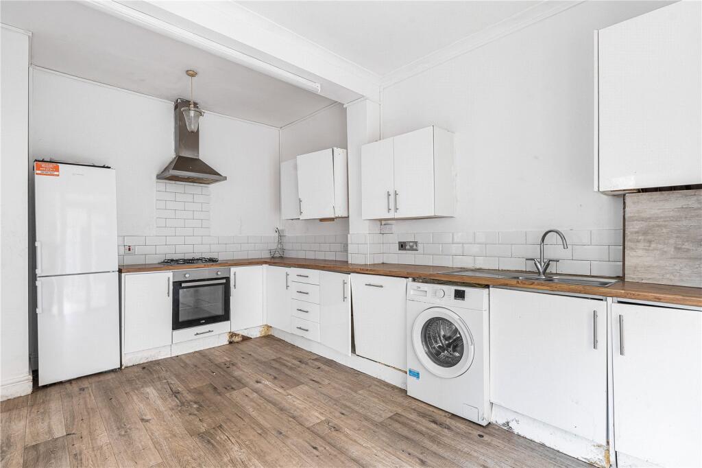 Apartment in London - View 4