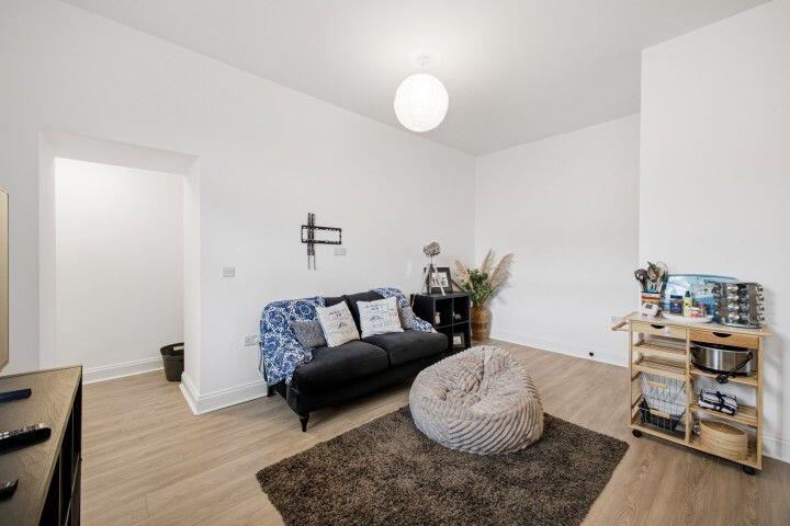 Apartment in Motherwell, South Lanarkshire - View 4