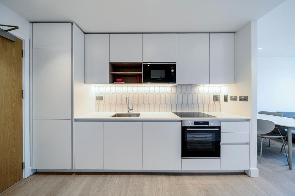 Apartment in Harrow - View 2