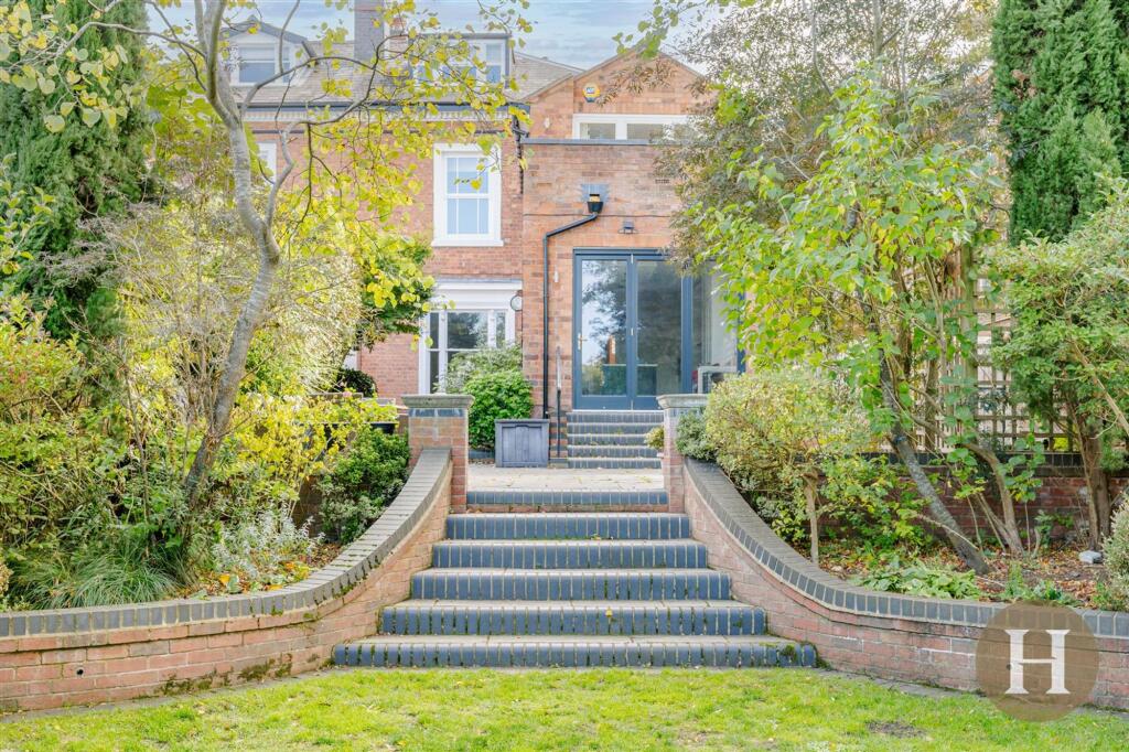 St. Peters Road, Harborne, B17 - View 3