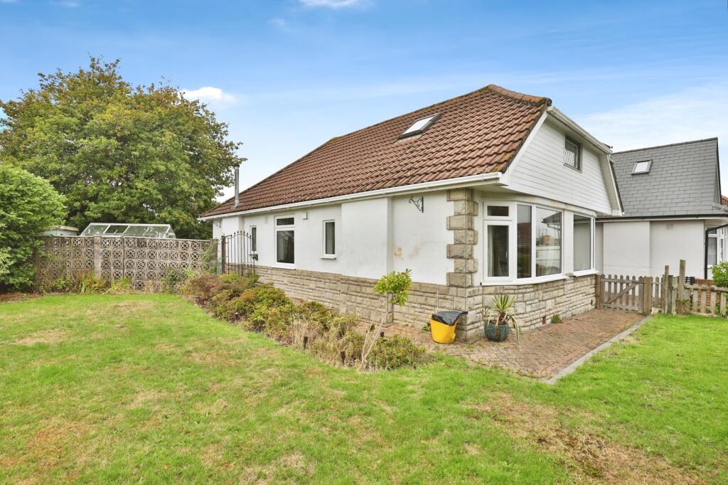 Durdells Avenue, BEARCROSS, Bournemouth, Dorset, BH11