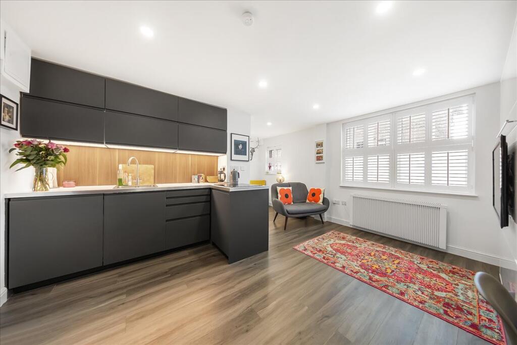 Main image of property: Spencer Mews, Hammersmith, London, W6