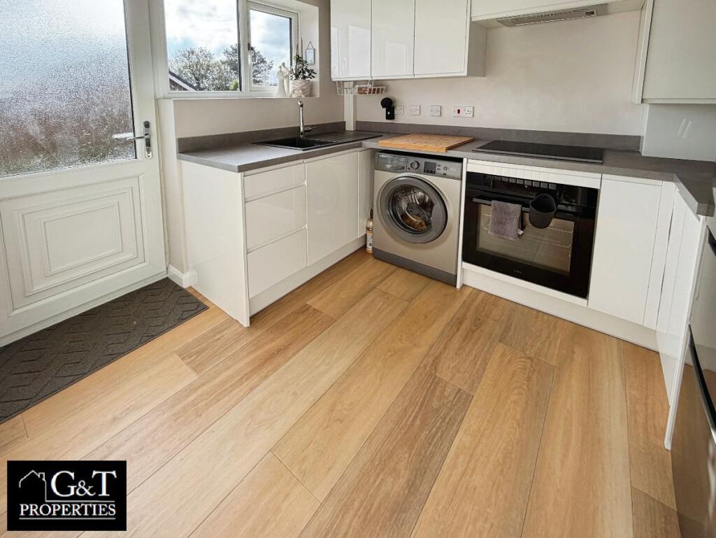 House in Sandwell, West Midlands - View 5