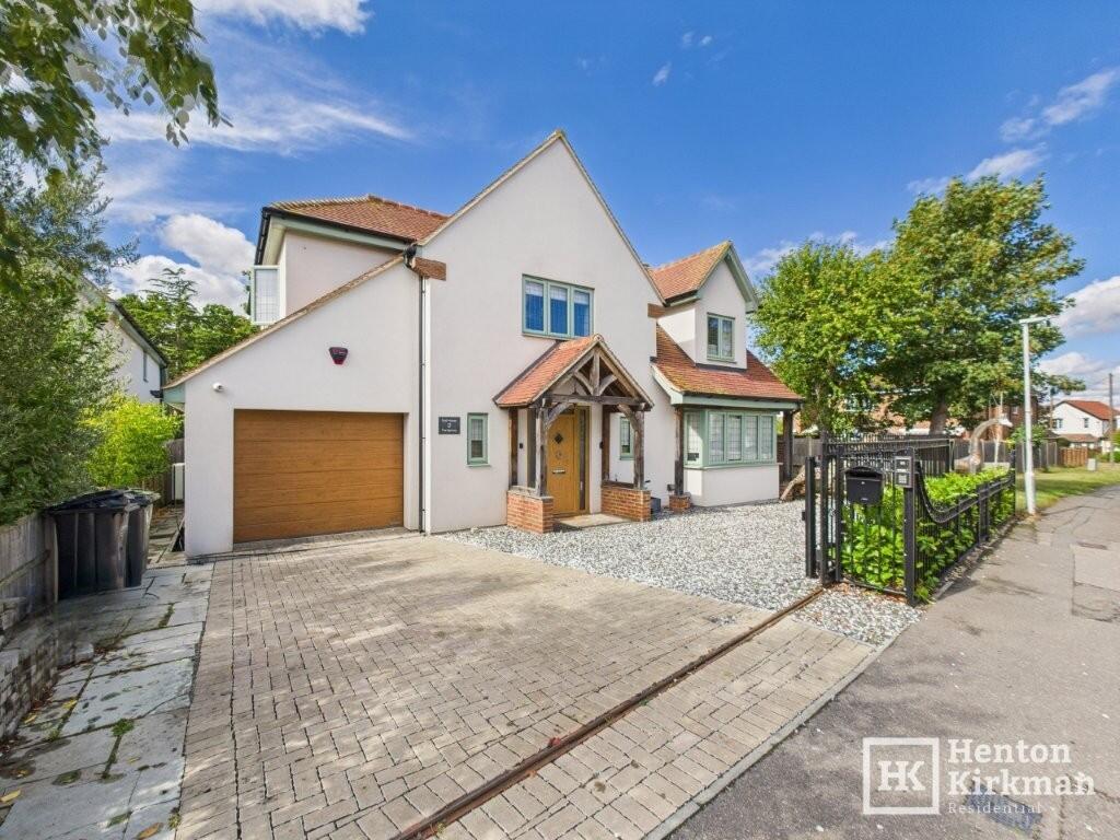 4-bed detached on The Spinney, Billericay, Essex, CM12 0AU, £900,000