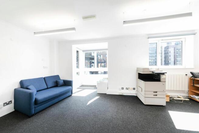 Suite 3, 17 Pepper Street -10.jpg