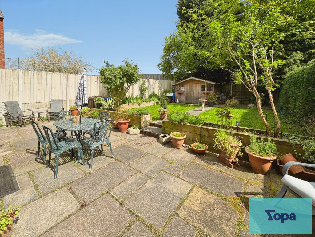 Bramley Close, Cheadle, Stoke-on-trent, ST10 photo 4