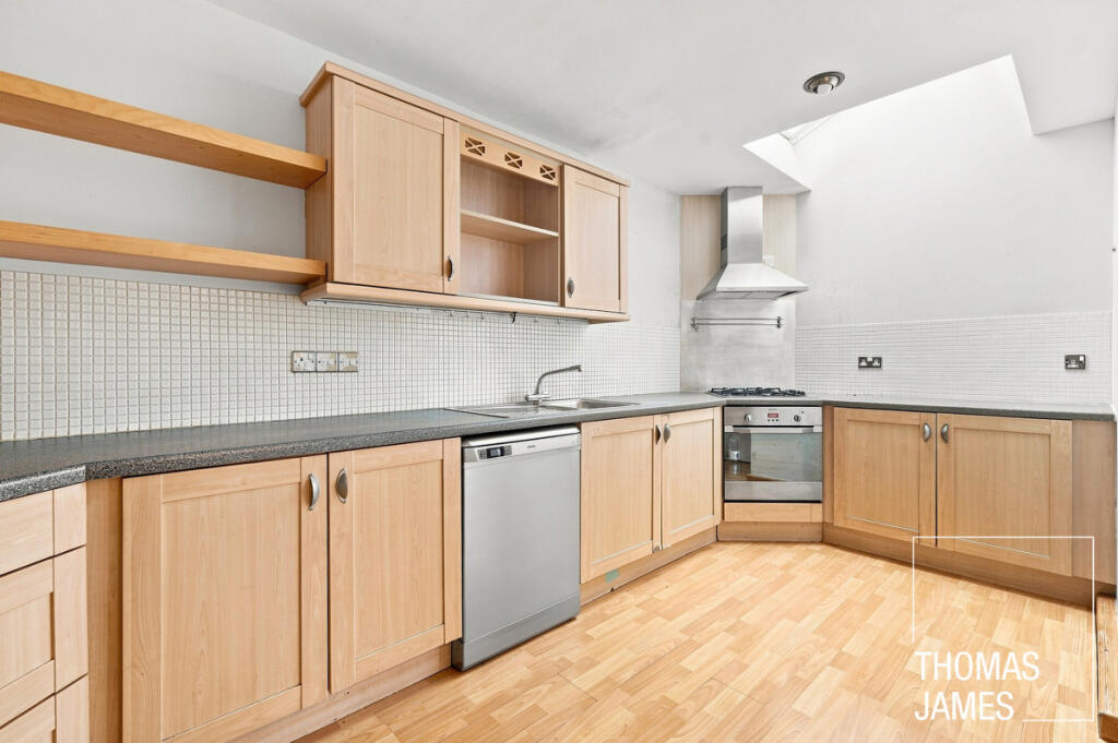 Apartment in London - View 4