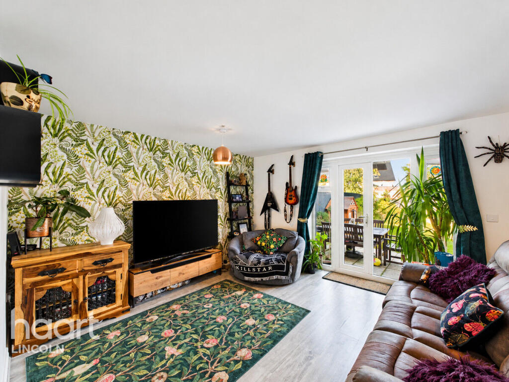 House in North Kesteven, Branston and Mere - View 3
