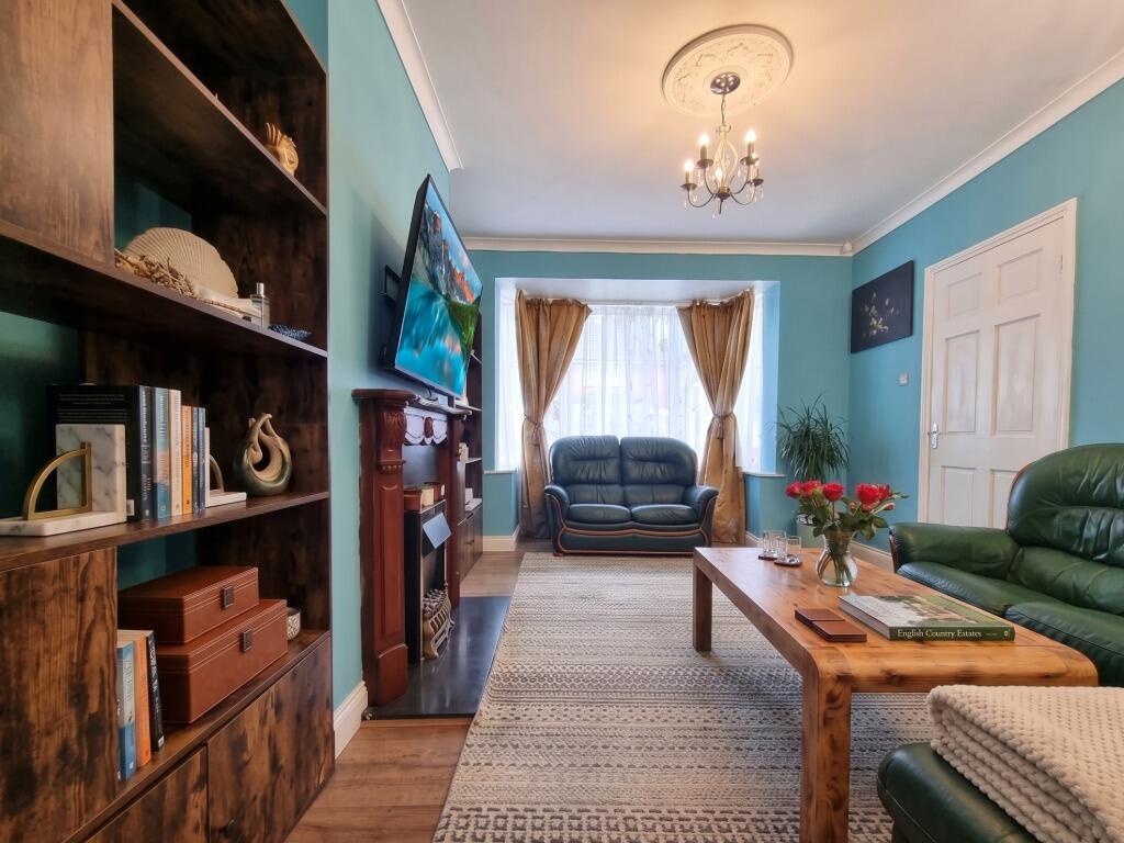House in Hull, Kingston upon Hull - View 3