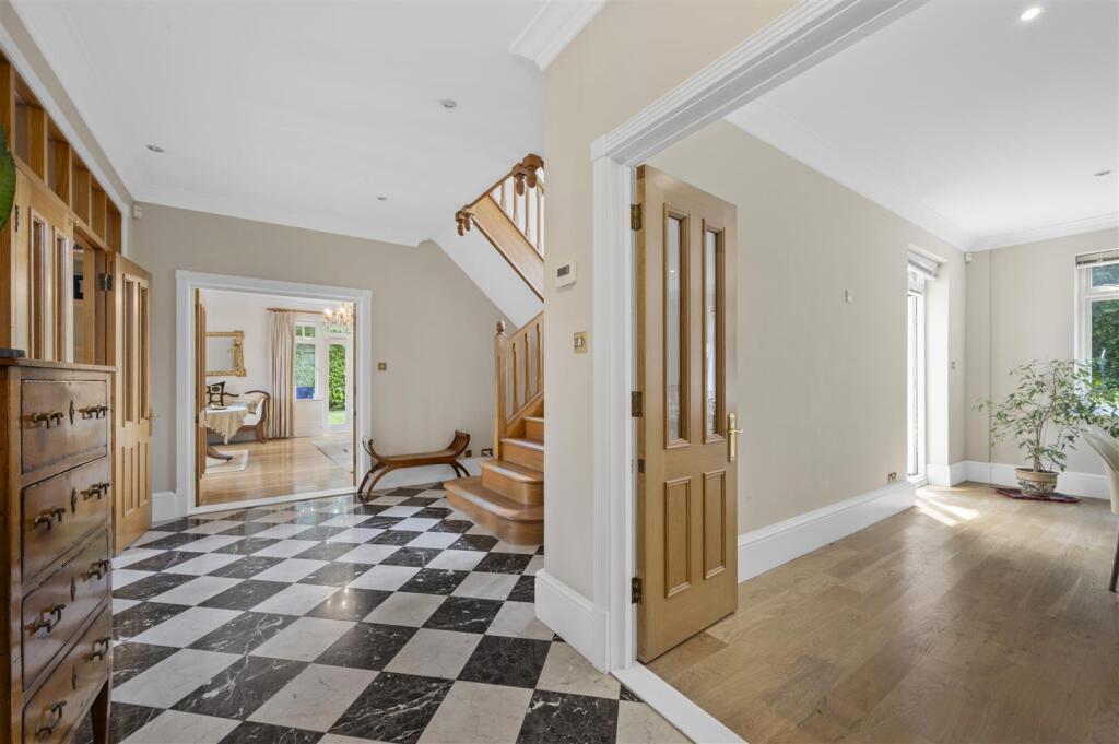 Property photo 8