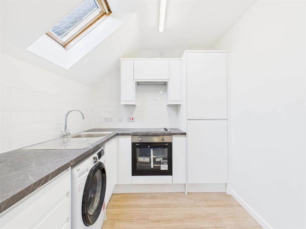 Main image of property: Redoubt Close, Grove Road, Hitchin