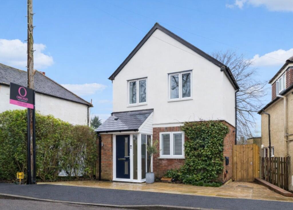 Main image of property: Upper Ashlyns Road, Berkhamsted, Hertfordshire, HP4