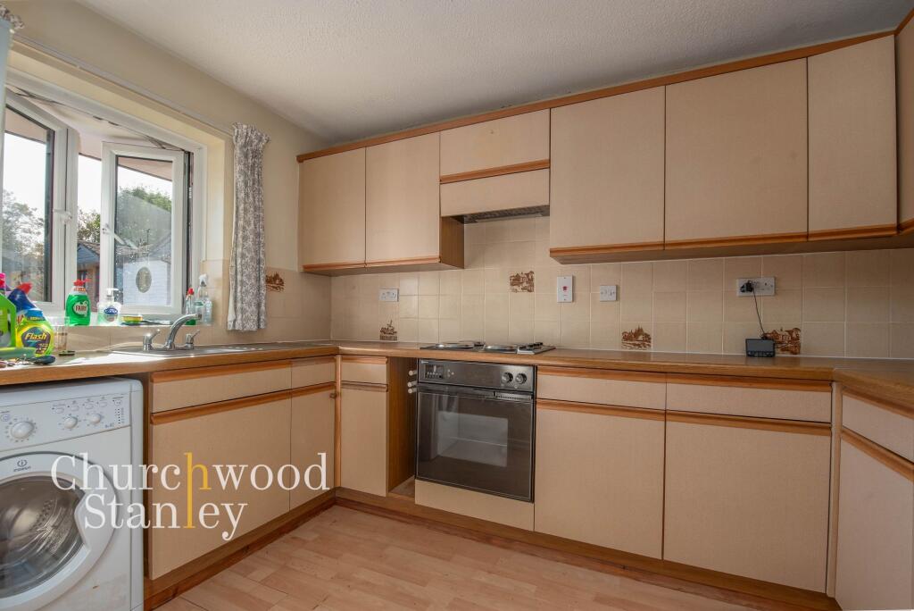 Apartment in Mistley - View 3