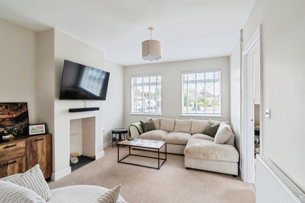 House in Chippenham, Wiltshire - View 3