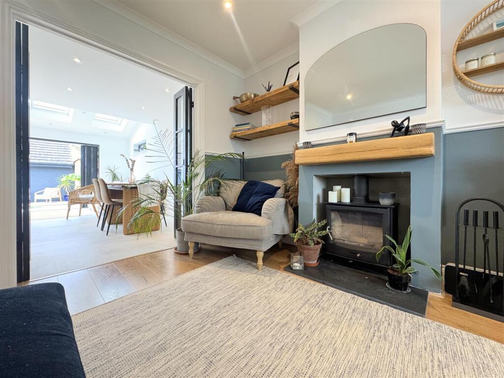House in Newquay, Trenance - More