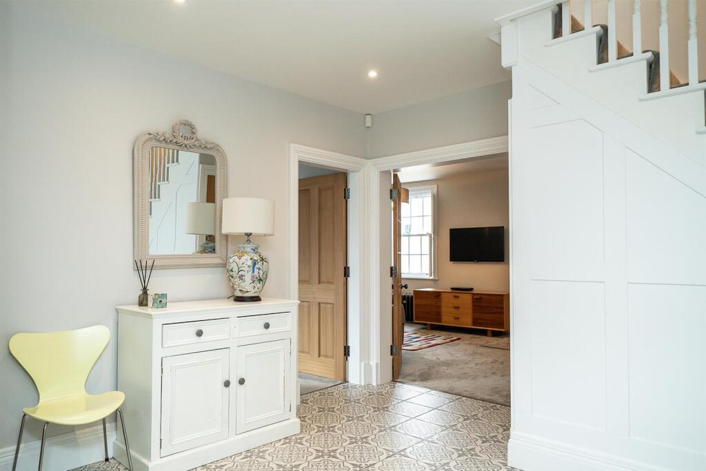 Additional image 7 of Queen Street, St. Albans