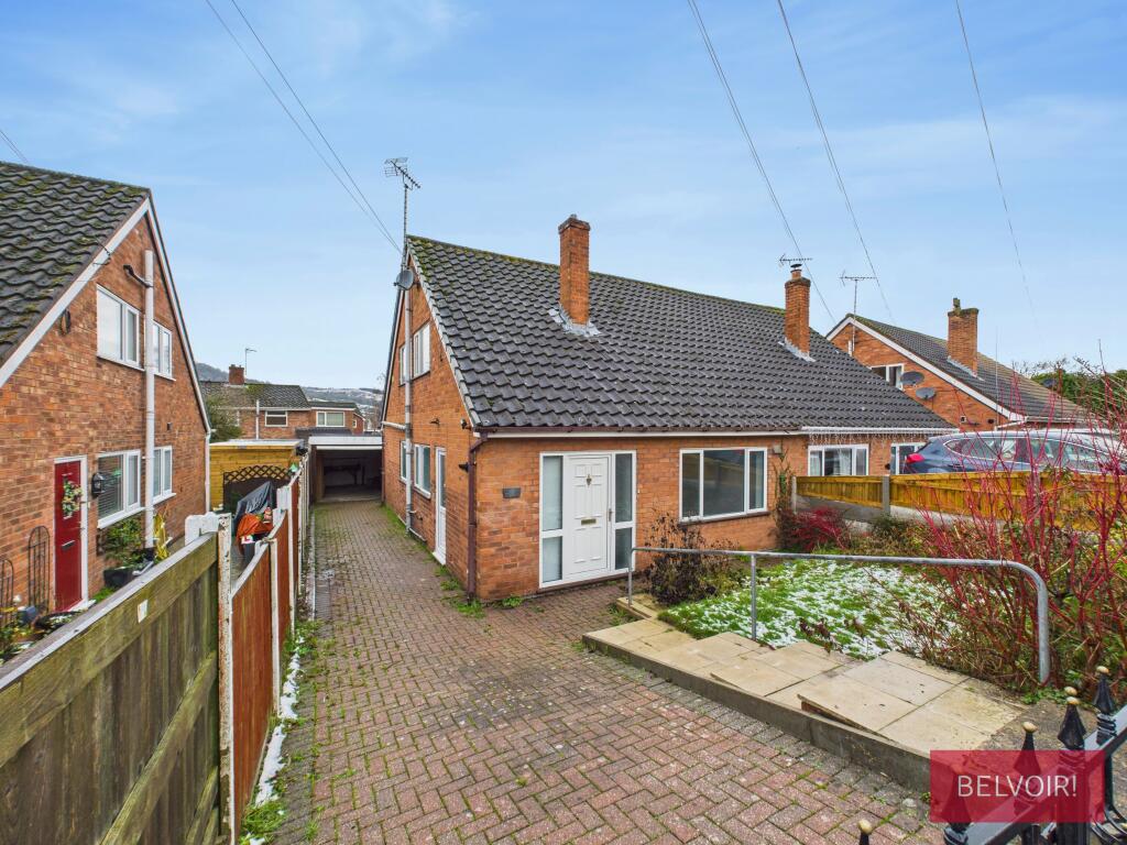 3-bed house on Kingsway, Hope, LL12, £190,000