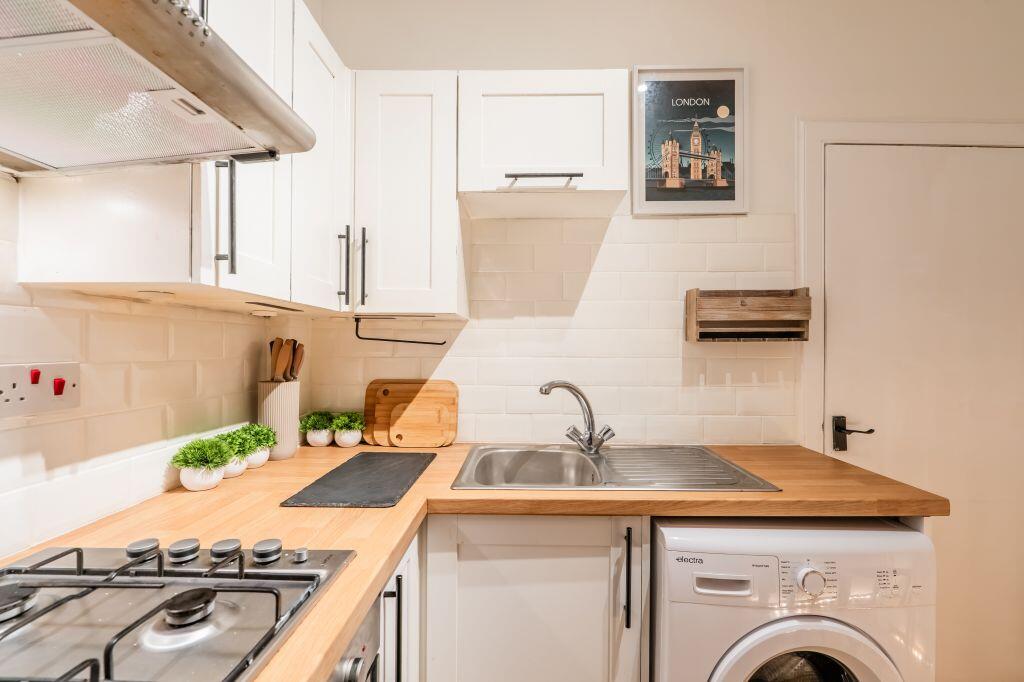 Apartment in Edinburgh, Merchiston - More