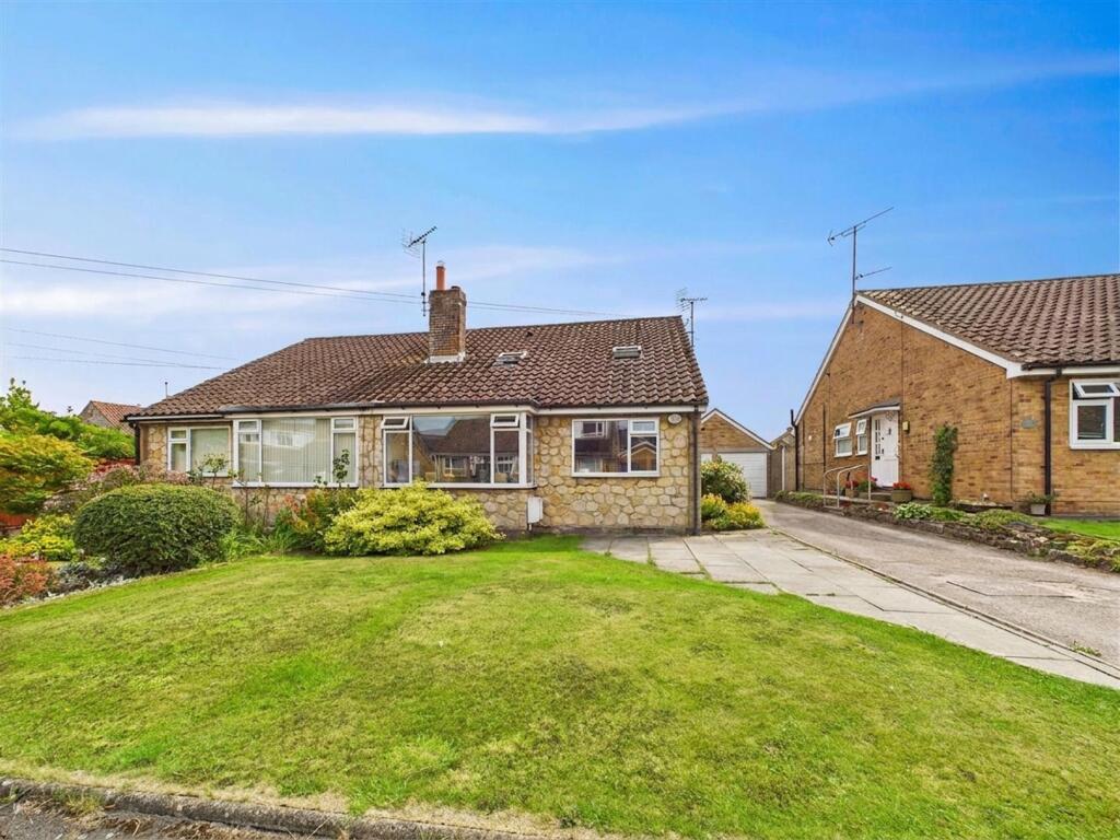 Main image of property: 21 The Rise, Thornton-Le-Dale, Pickering, YO18 7TG