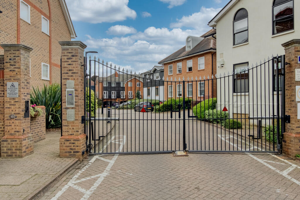 Property photo 8