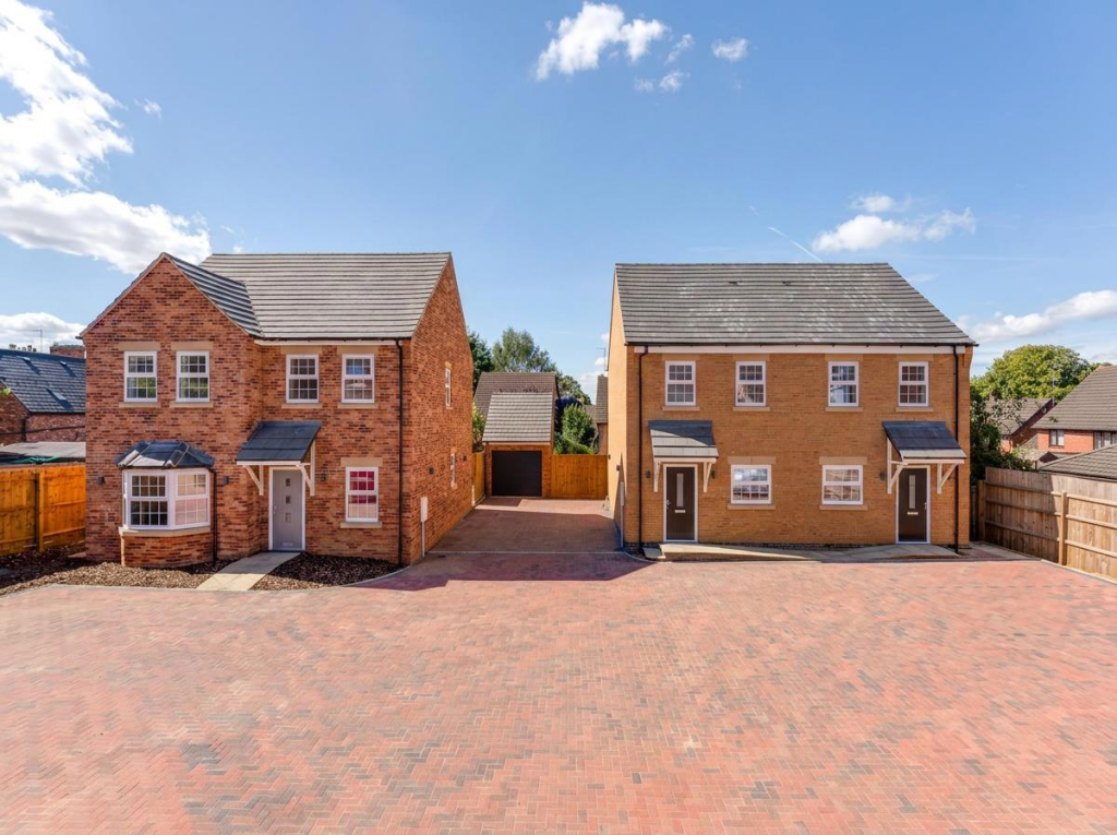 Main image of property: NN16 Rockingham Mews, Kettering