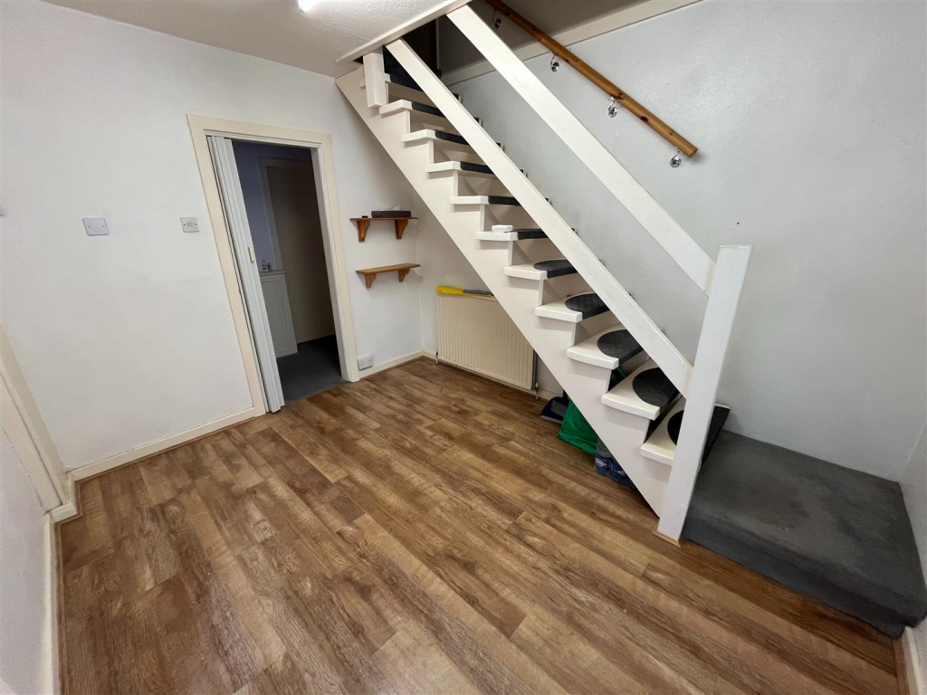 Dulas Close, Rhos On Sea, Colwyn Bay photo 4