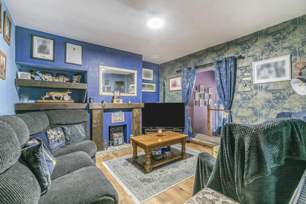 House in Barnsley, South Yorkshire - View 4