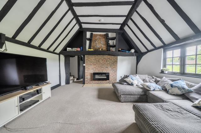 Apartment in Lambourn, West Berkshire - View 4