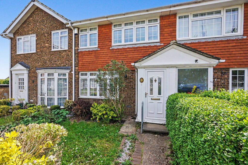 Main image of property: Tilbury Road, Rainham,